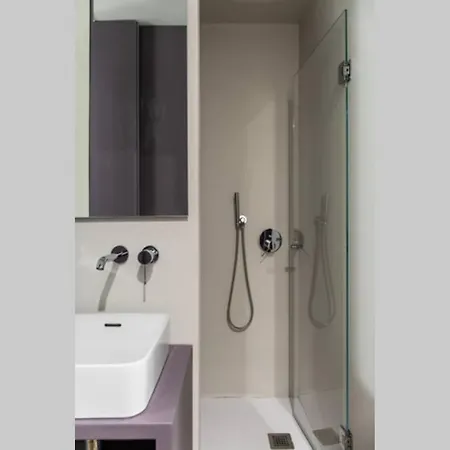 Open Space_apartment * Cernobbio